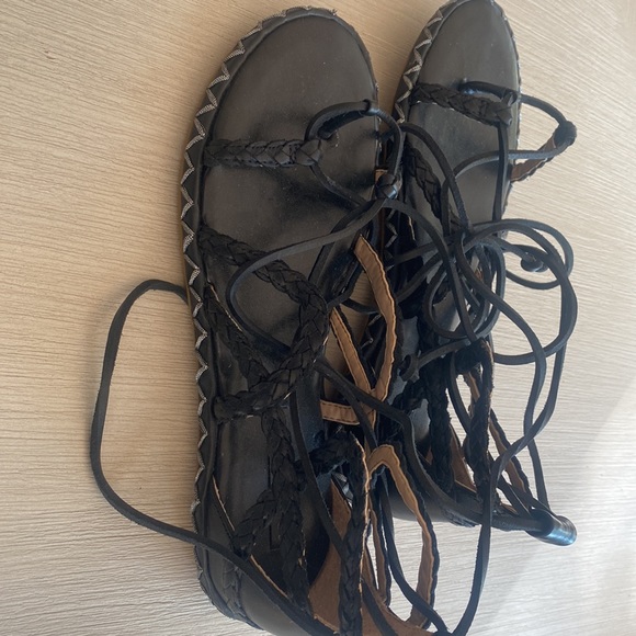 BCBG Max Azeris leather whipstitch trim gladiator sandals - Picture 2 of 5